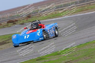 media/Jan-15-2023-CalClub SCCA (Sun) [[40bbac7715]]/Group 4/Qualifying (Sweeper)/